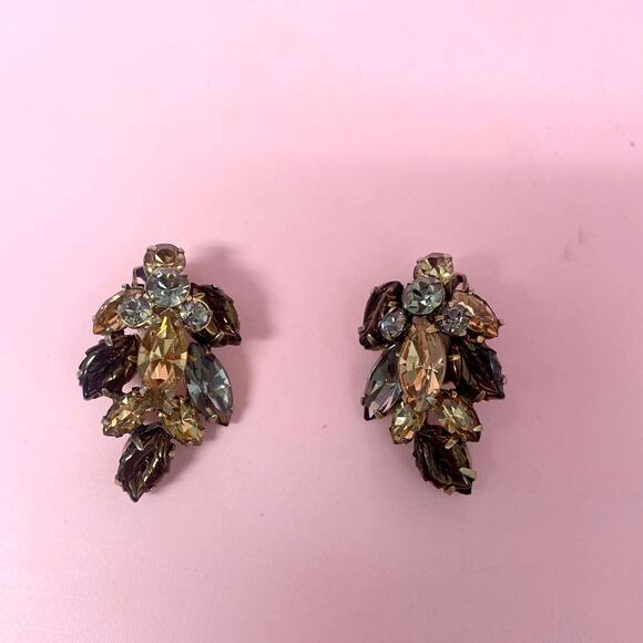 Regency Vintage Clip-On Earrings | Brown Rhinestones | 1970 - Picture 2 of 4